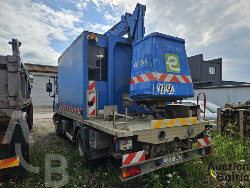 Iveco 100E 18 - Камион со подигачка кошница: слика 4 Iveco 100E 18 - Камион со подигачка кошница: слика 4
