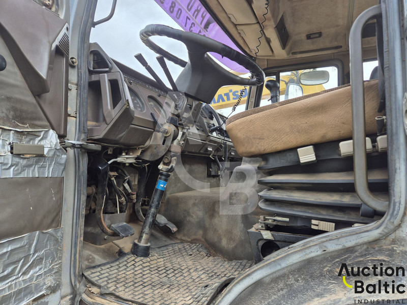 Iveco 260-34 - Камион цистерна: слика 5 Iveco 260-34 - Камион цистерна: слика 5