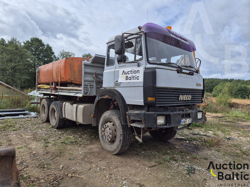 Iveco 260-34 - Камион цистерна: слика 2 Iveco 260-34 - Камион цистерна: слика 2
