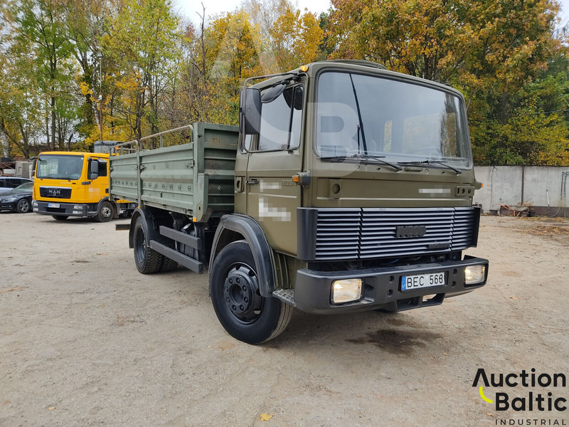 Iveco Magirus 110-17 - Камион со платформа: слика 1 Iveco Magirus 110-17 - Камион со платформа: слика 1