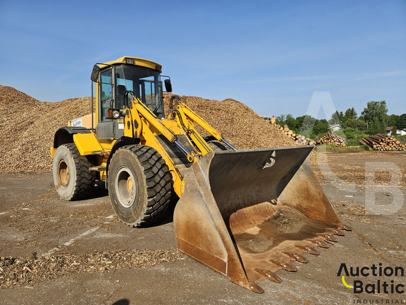 JCB 426 HT - Натоварувач на тркала: слика 1 JCB 426 HT - Натоварувач на тркала: слика 1