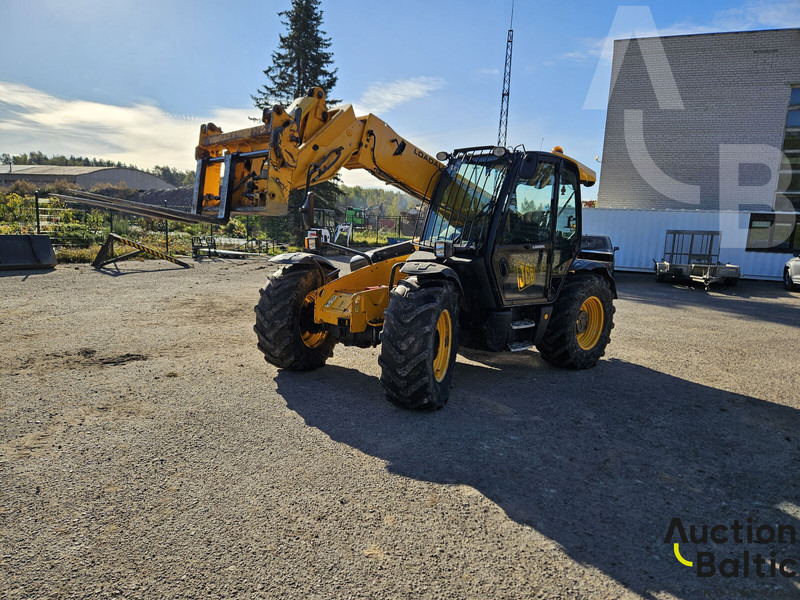 JCB 536-70 Agri Xtra - Телескопски ракувач: слика 2 JCB 536-70 Agri Xtra - Телескопски ракувач: слика 2