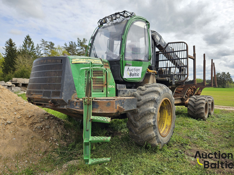 John Deere 1010 E - Шумска приколка: слика 1 John Deere 1010 E - Шумска приколка: слика 1