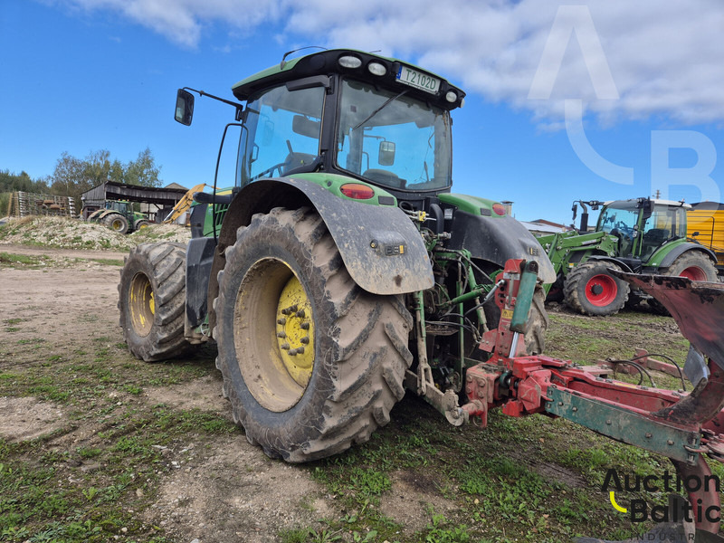 John Deere 6210 R - Трактор: слика 4 John Deere 6210 R - Трактор: слика 4