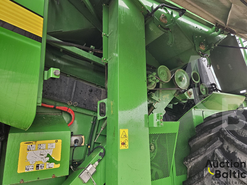 Комбајн за транспорт на храна John Deere S 690 i: слика 20