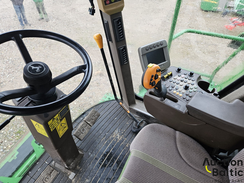 Комбајн за транспорт на храна John Deere S 690 i: слика 6