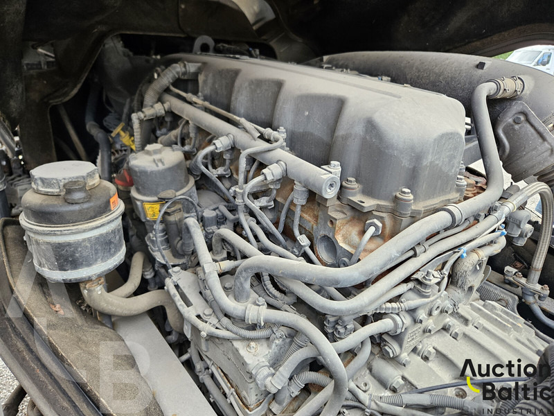 Камион влекач DAF XF460: слика 17 Камион влекач DAF XF460: слика 17