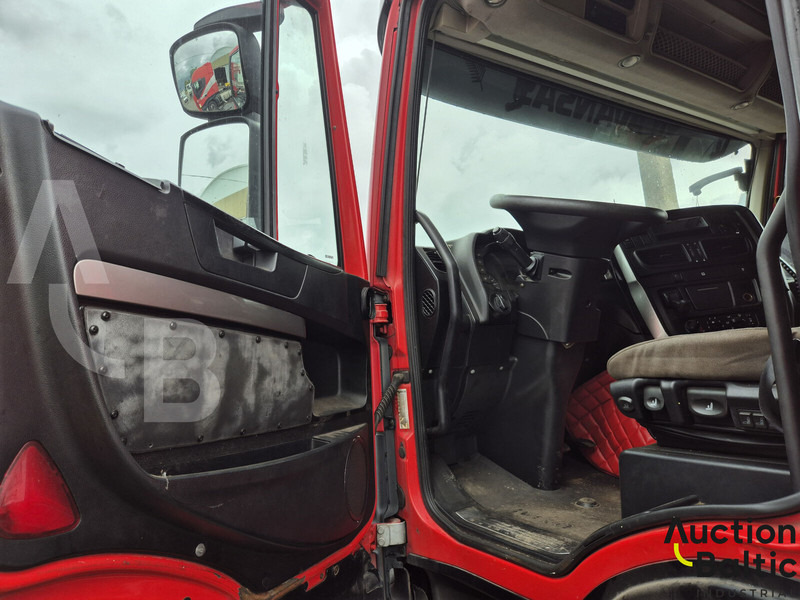Iveco AS 440 T/P - Камион влекач: слика 4 Iveco AS 440 T/P - Камион влекач: слика 4