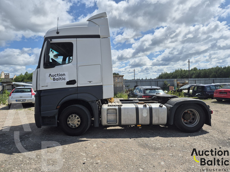 Mercedes-Benz Actros 1843 - Камион влекач: слика 3 Mercedes-Benz Actros 1843 - Камион влекач: слика 3