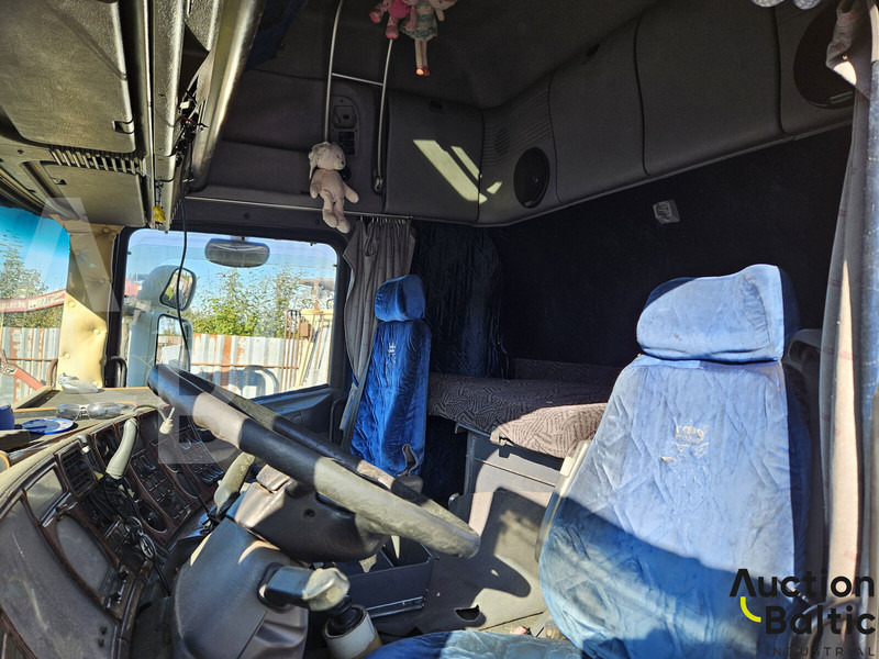 Scania R 114 LA - Камион влекач: слика 5 Scania R 114 LA - Камион влекач: слика 5