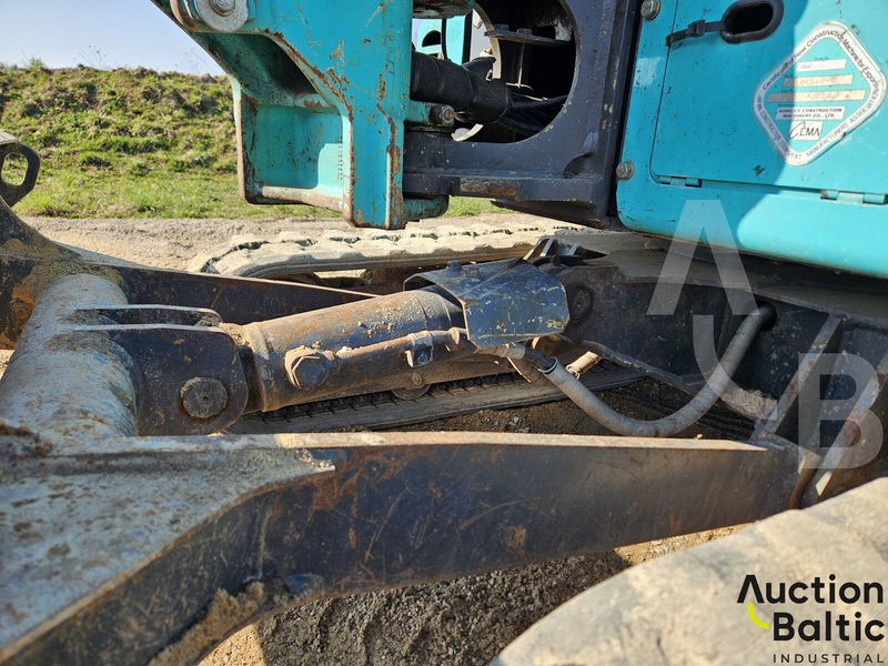 Мини багер Kobelco SK28SR-6: слика 14