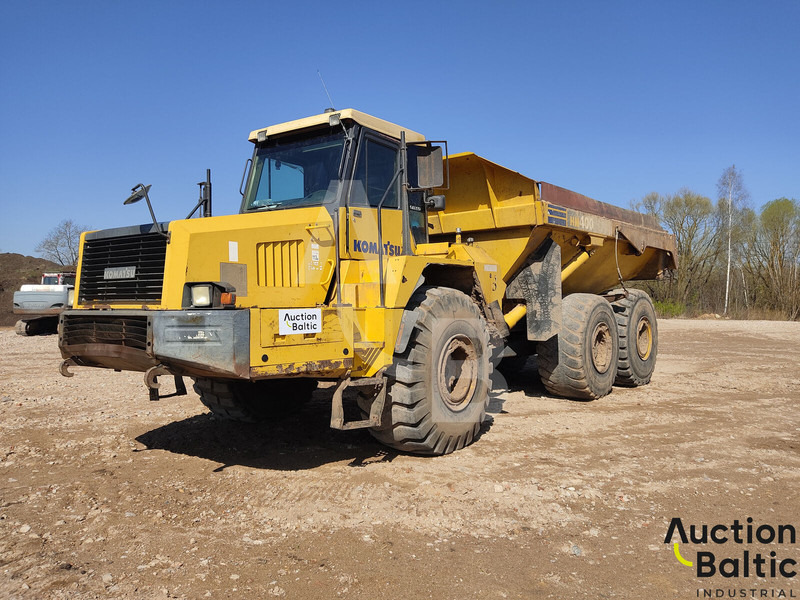 Komatsu HM400 - Зглобен истоварувач: слика 1 Komatsu HM400 - Зглобен истоварувач: слика 1