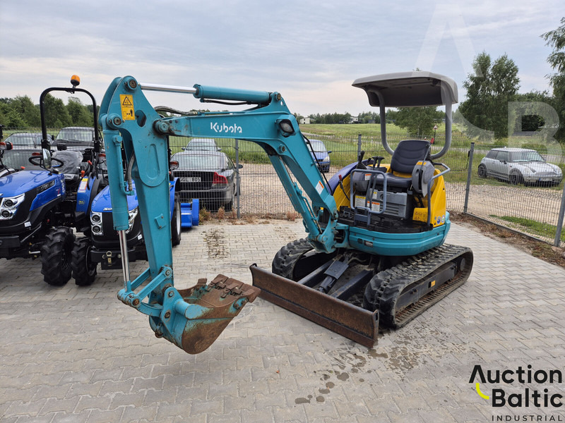 Kubota U 25 - Мини багер: слика 1 Kubota U 25 - Мини багер: слика 1