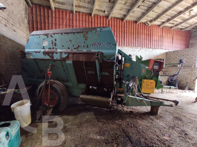 Labrador MT90 - Опрема за добиток: слика 2 Labrador MT90 - Опрема за добиток: слика 2