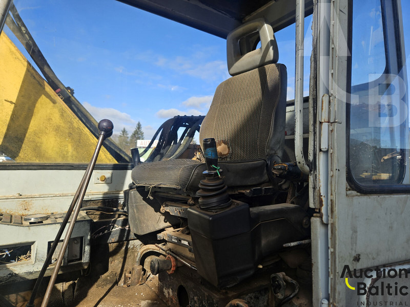 Liebherr R 902 - Багер гасеничар: слика 4 Liebherr R 902 - Багер гасеничар: слика 4