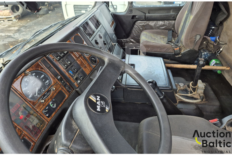 Лизинг на MAN 27.464 MAN 27.464: слика 12