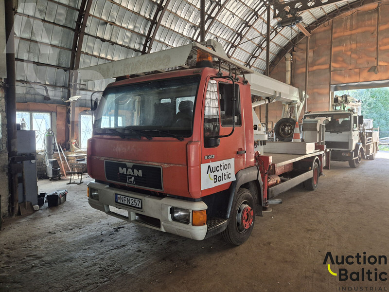 MAN 8.163 - Камион со подигачка кошница: слика 1 MAN 8.163 - Камион со подигачка кошница: слика 1