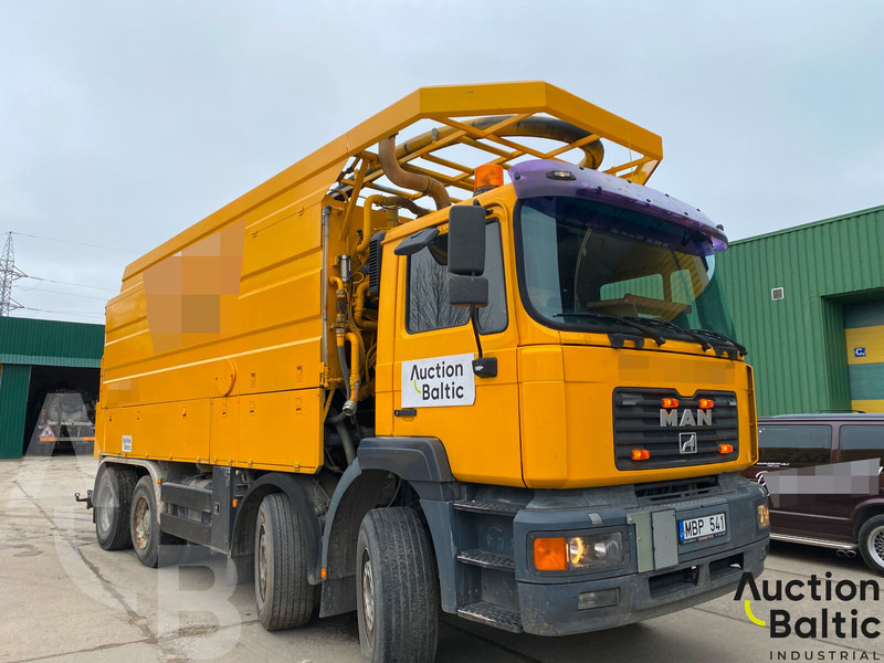 MAN T46 - Вакуумски камион: слика 1 MAN T46 - Вакуумски камион: слика 1