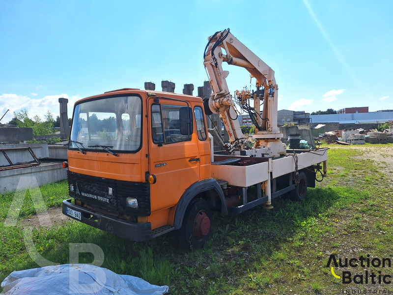 Magirus 130 M 8 - Камион со платформа, Камион со кран: слика 2 Magirus 130 M 8 - Камион со платформа, Камион со кран: слика 2