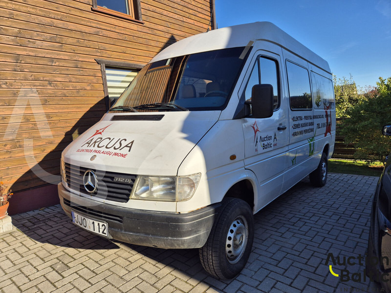 Mercedes-Benz 300-serie 312 D - Товарно комбе: слика 1 Mercedes-Benz 300-serie 312 D - Товарно комбе: слика 1