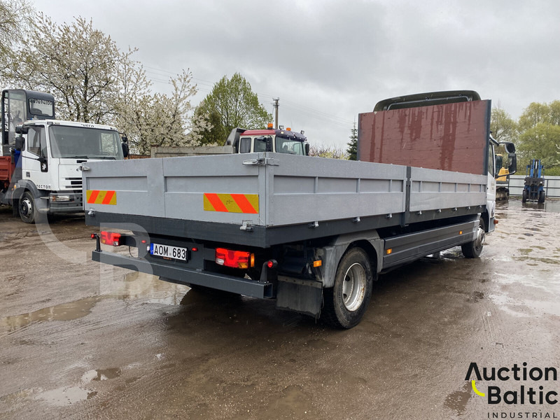 Mercedes-Benz 815 - Камион со платформа: слика 4 Mercedes-Benz 815 - Камион со платформа: слика 4