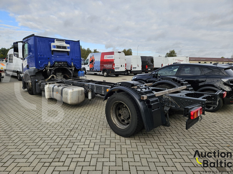 Mercedes-Benz Actros 1843 - Камион со кабинска шасија: слика 4 Mercedes-Benz Actros 1843 - Камион со кабинска шасија: слика 4