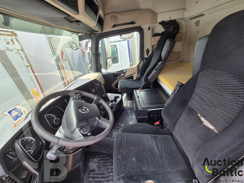 Mercedes-Benz Actros 2551 - Камион сандучар: слика 5 Mercedes-Benz Actros 2551 - Камион сандучар: слика 5