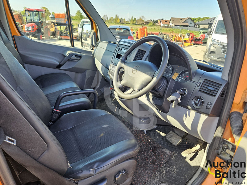 Mercedes-Benz Sprinter - Камион за ѓубре: слика 5 Mercedes-Benz Sprinter - Камион за ѓубре: слика 5