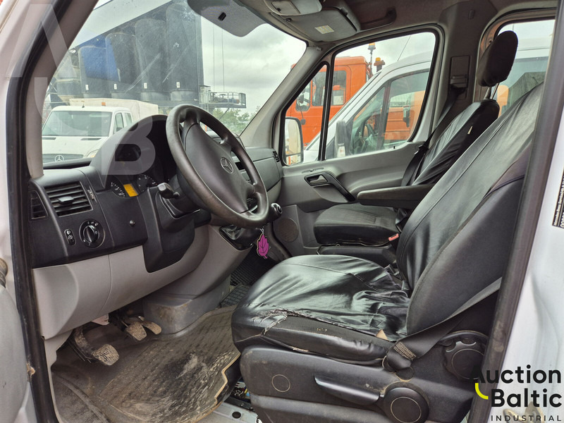 Mercedes-Benz Sprinter - Комбе со церада: слика 5 Mercedes-Benz Sprinter - Комбе со церада: слика 5