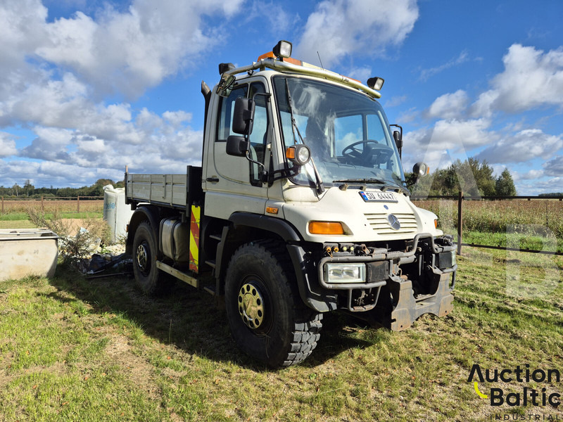Mercedes-Benz Unimog U 400 - Кипер: слика 2 Mercedes-Benz Unimog U 400 - Кипер: слика 2