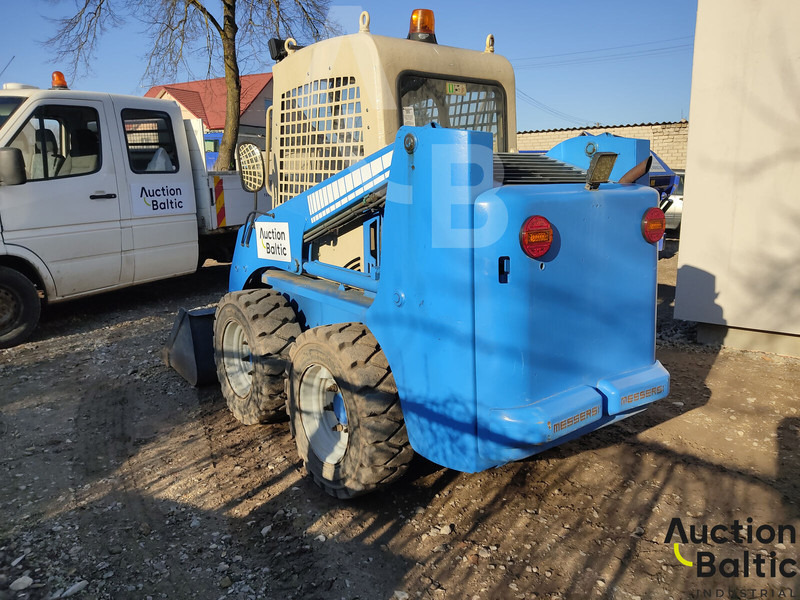 Messersi SL-45 - Компактен натоварувач: слика 4 Messersi SL-45 - Компактен натоварувач: слика 4