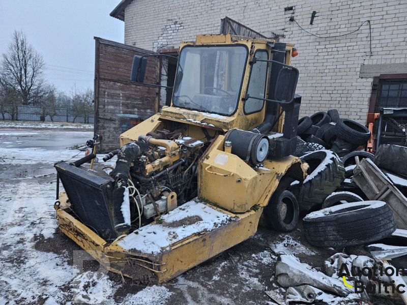 Moxy - Зглобен истоварувач: слика 1 Moxy - Зглобен истоварувач: слика 1