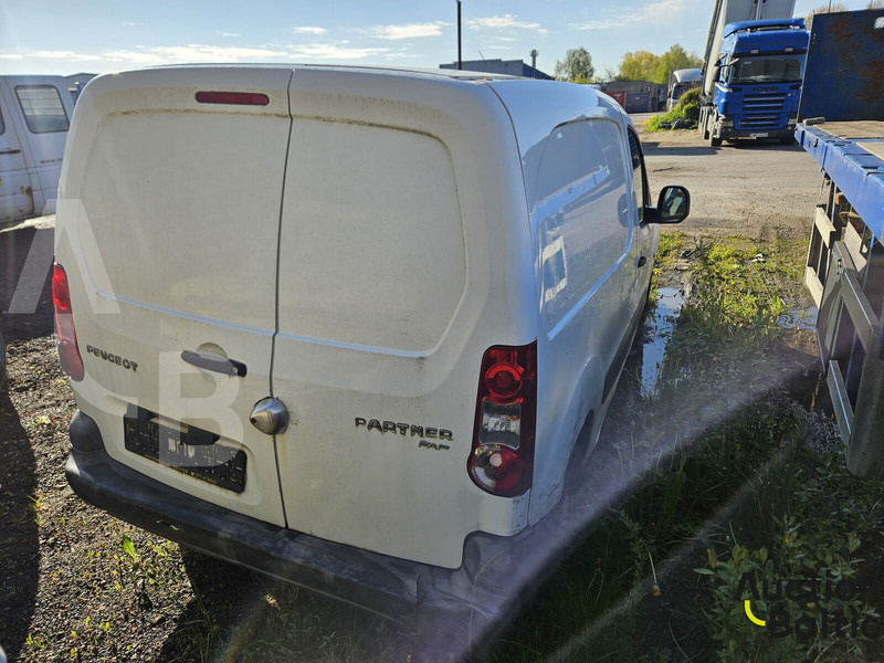 Peugeot Partner - Мало комбе: слика 4 Peugeot Partner - Мало комбе: слика 4