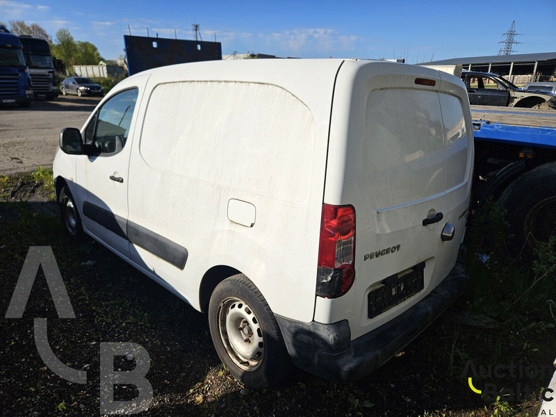 Peugeot Partner - Мало комбе: слика 3 Peugeot Partner - Мало комбе: слика 3