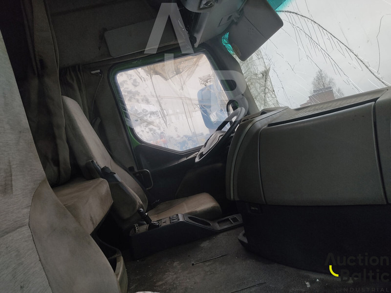 Renault Premium Route - Камион за подигање контејнери: слика 5 Renault Premium Route - Камион за подигање контејнери: слика 5