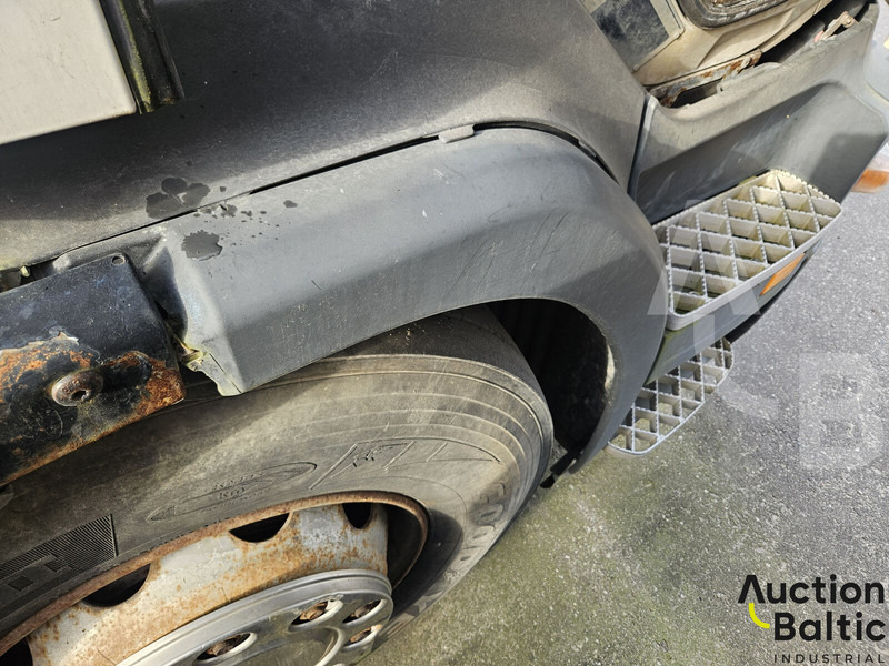 Камион цистерна за транспорт на млеко Scania P 230: слика 13 Камион цистерна за транспорт на млеко Scania P 230: слика 13