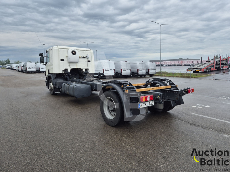 Scania P 450 - Камион со кабинска шасија: слика 4 Scania P 450 - Камион со кабинска шасија: слика 4