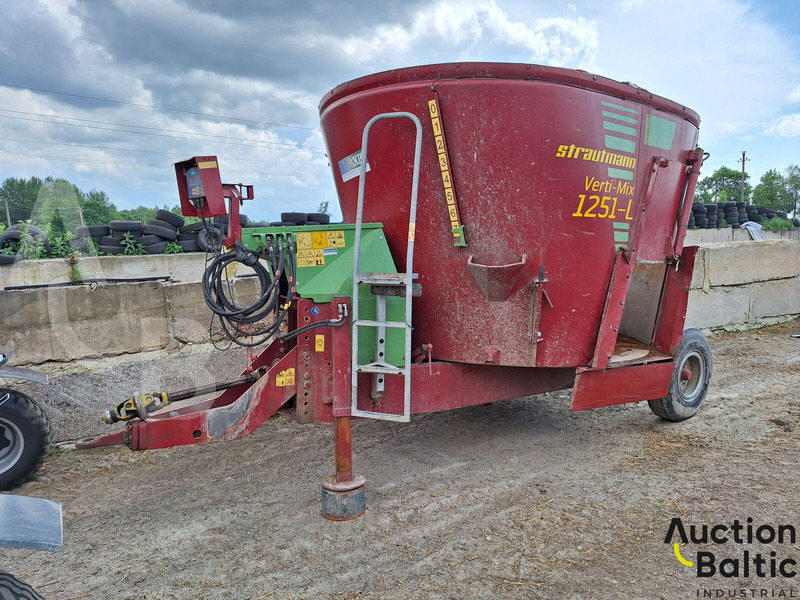 Strautmann VM 1251 L - Опрема за добиток: слика 1 Strautmann VM 1251 L - Опрема за добиток: слика 1