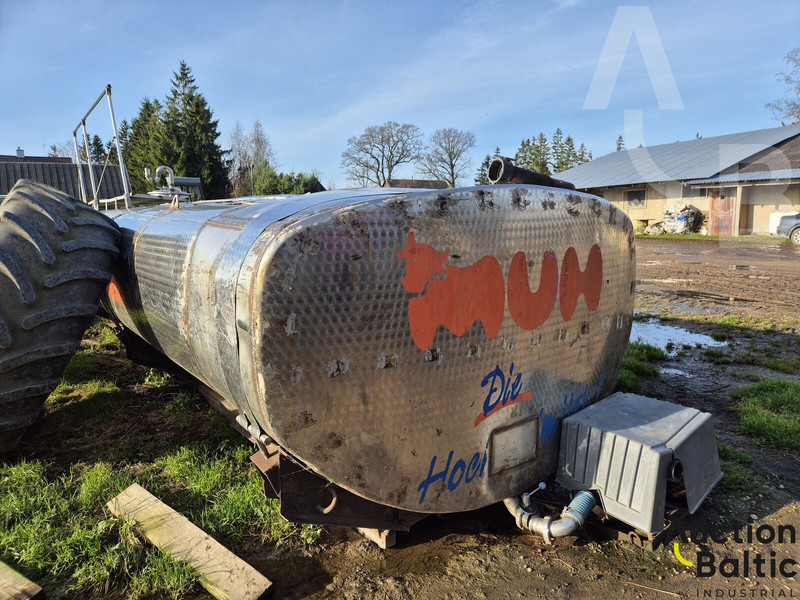 Tank - Камион цистерна: слика 2 Tank - Камион цистерна: слика 2