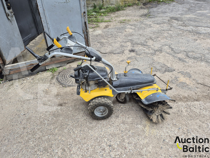 Texas Smart Sweep 800 - Возило за метење: слика 3 Texas Smart Sweep 800 - Возило за метење: слика 3