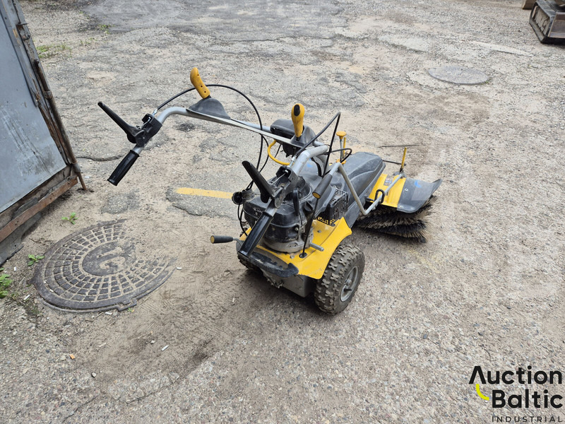 Texas Smart Sweep 800 - Возило за метење: слика 4 Texas Smart Sweep 800 - Возило за метење: слика 4