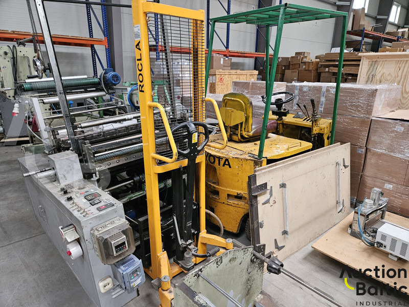 Toyota 12 units of devices - Вилушкар: слика 1 Toyota 12 units of devices - Вилушкар: слика 1