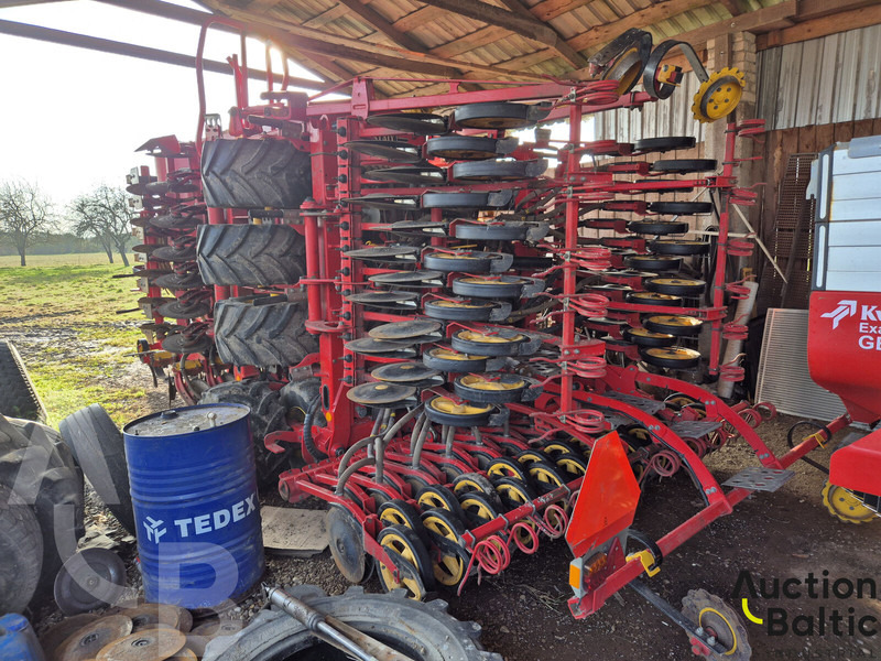 Vaderstad ST 600C - Комбајнска семенска дупчалка: слика 4 Vaderstad ST 600C - Комбајнска семенска дупчалка: слика 4