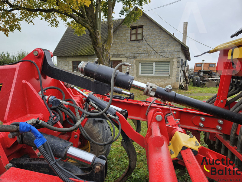 Vaderstad TD300 - Комбајнска семенска дупчалка: слика 5 Vaderstad TD300 - Комбајнска семенска дупчалка: слика 5