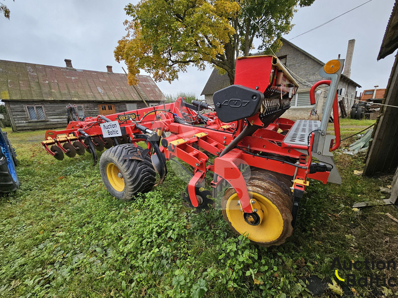 Vaderstad TD300 - Комбајнска семенска дупчалка: слика 3 Vaderstad TD300 - Комбајнска семенска дупчалка: слика 3