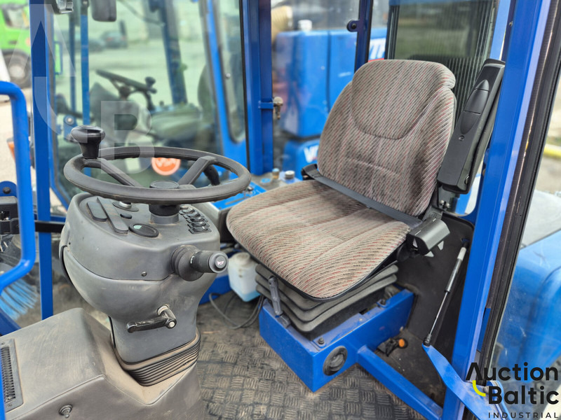 Vitra 2037 Economy - Возило за метење: слика 5 Vitra 2037 Economy - Возило за метење: слика 5