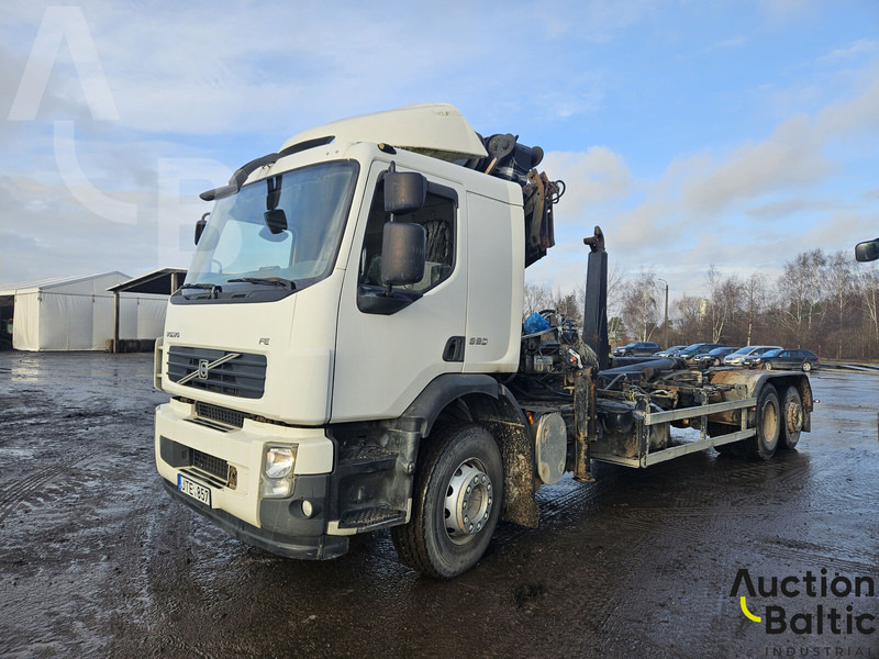 Volvo FE320 - Камион со кука за подигање, Камион со кран: слика 1 Volvo FE320 - Камион со кука за подигање, Камион со кран: слика 1