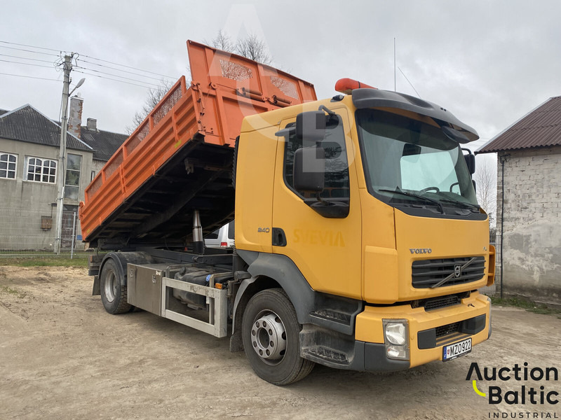 Volvo FL 240 4x2 - Кипер: слика 1 Volvo FL 240 4x2 - Кипер: слика 1