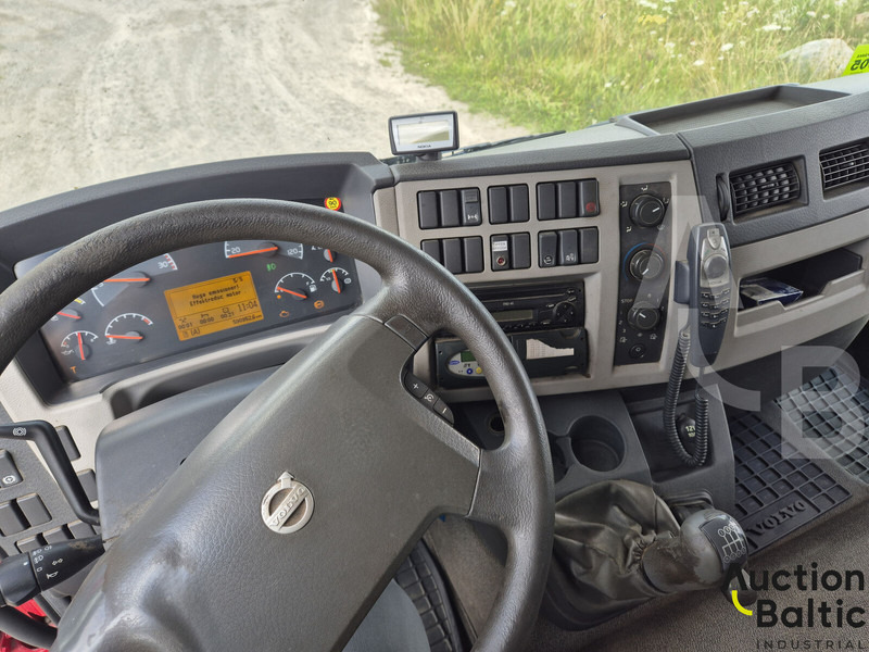 Камион ладилник Volvo FL240: слика 8