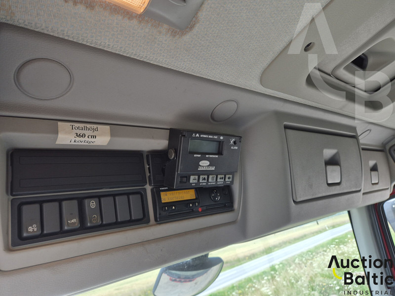Камион ладилник Volvo FL240: слика 12